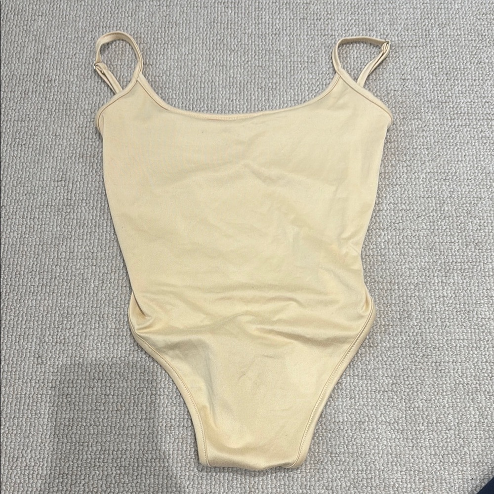 NWOT Cream bodysuit